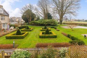 Photo 23- click for photo gallery